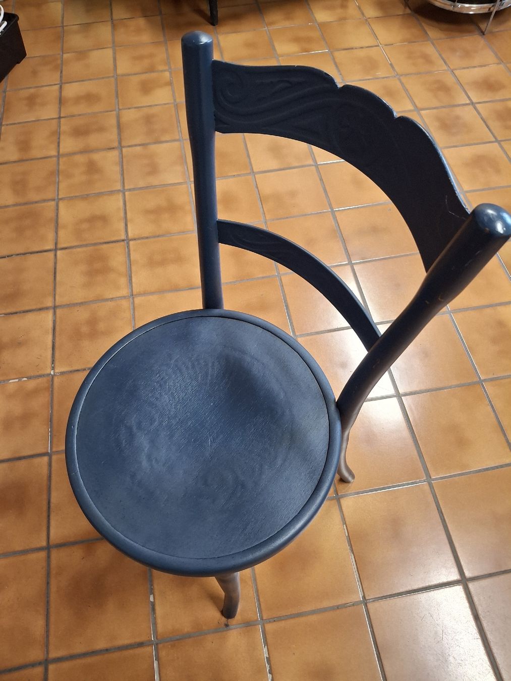 Tische: Antiker Tisch mit Stuhl, Petrolblau, Vintage – Gebraucht aus Thun von shashala 1