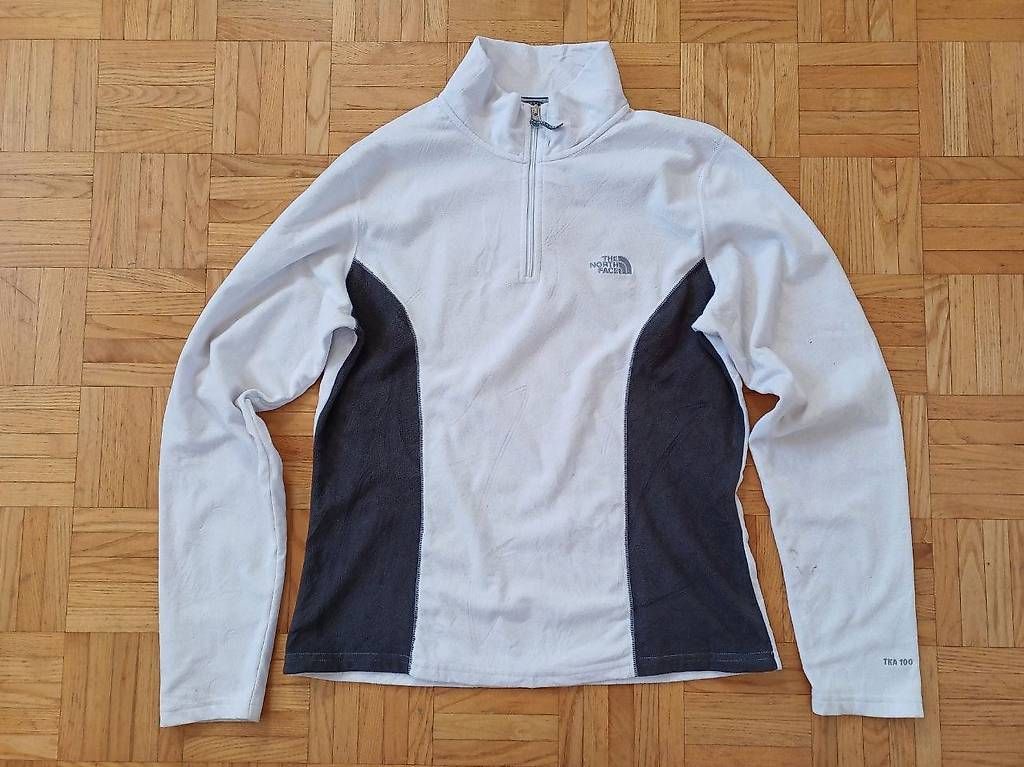 Pullover & Sweatshirts: Pull/Polaire North Face Taille M blanc – Gebraucht aus Glovelier von GaCh 1