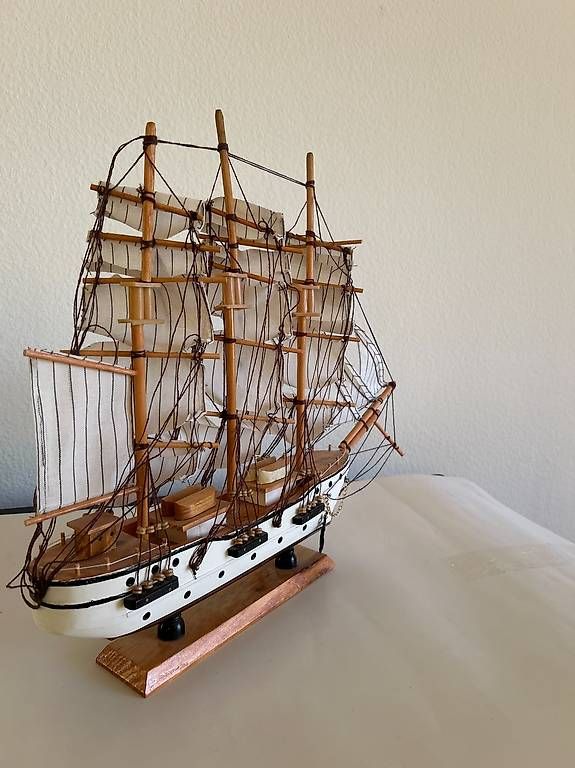 Modellbausätze & Standmodelle: Maquette bateau bois  – Gebraucht aus Prilly von cyb_qs5z 2