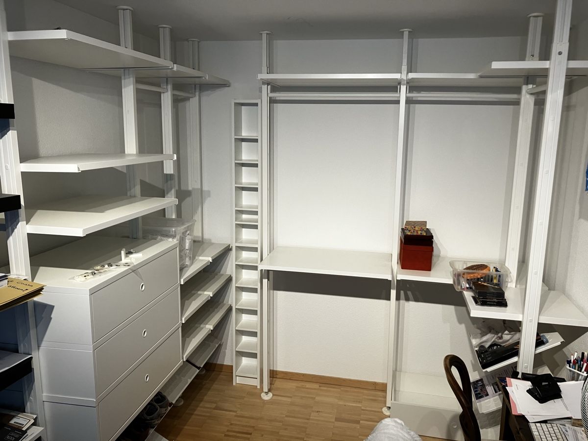 Armadi: ELVRLI Kleiderschrank offen – Usato da Niederhasli venduto da Jolaos 4