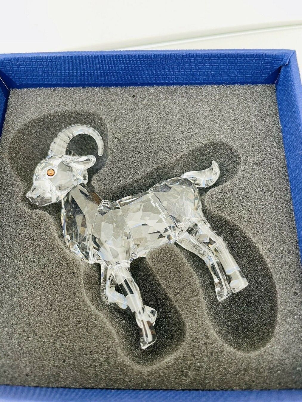 Swarovski Statuette: SWAROVSKI** Steinbock ** neu – Nuovo e nell'imballaggio originale da Regensdorf venduto da Brithiskurzhaar5 3