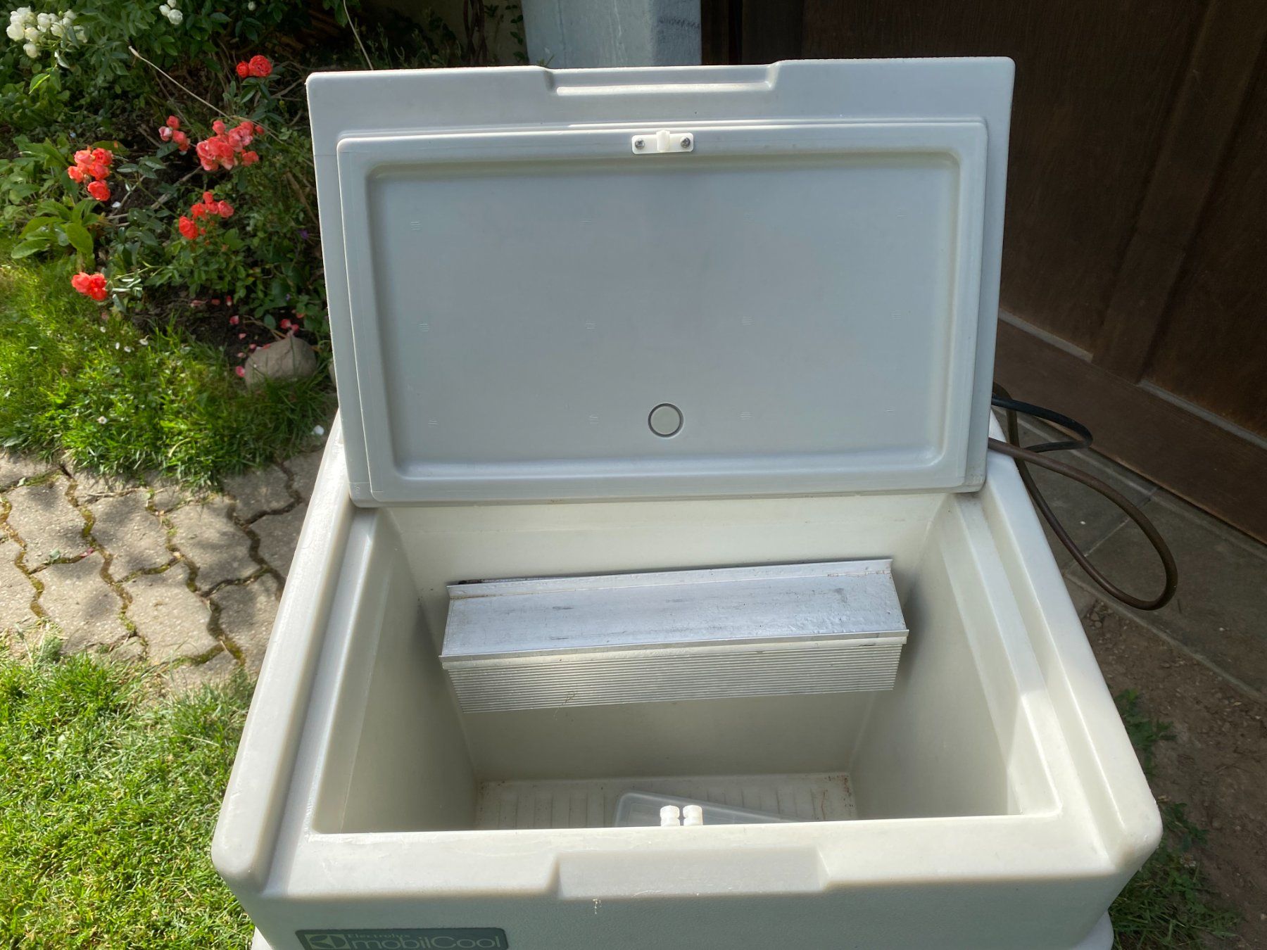 Electrolux Frigoriferi: Camping Kühlschrank Elektrolux – Usato da Herzogenbuchsee venduto da Molbia