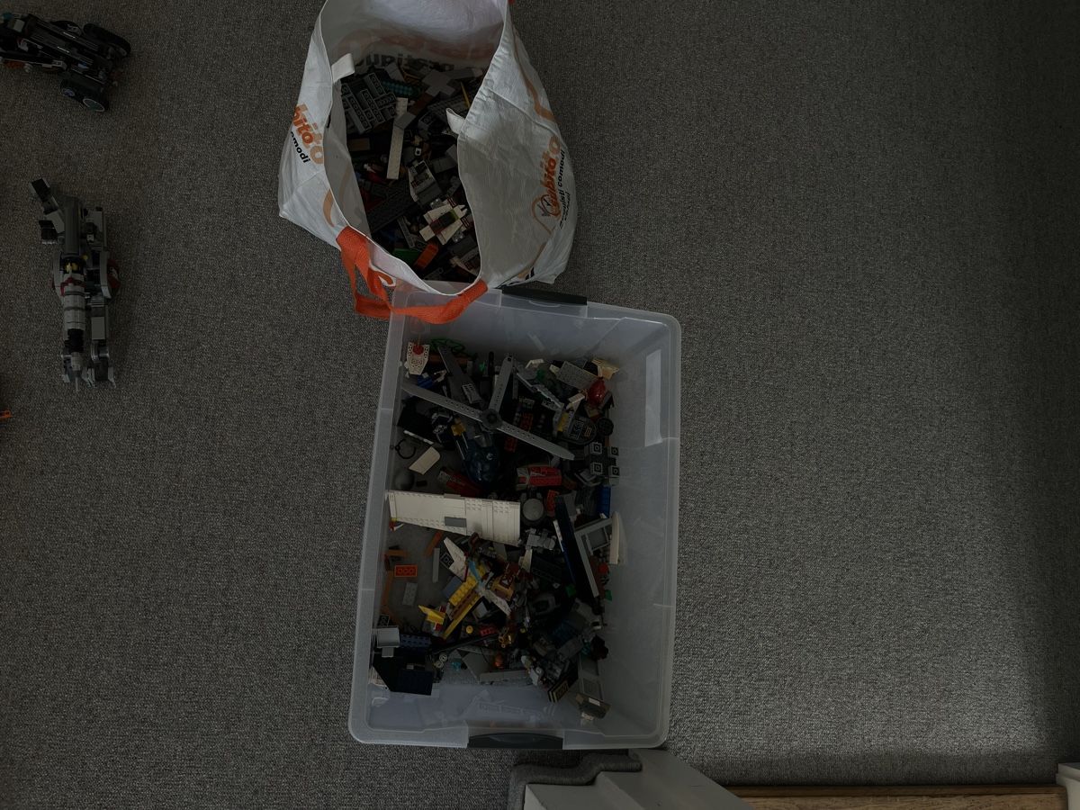 Star Wars Spielzeuge: Konvolut Lego Star Wars Raumschiffe Samlung – Gebraucht aus Dielsdorf von MAR3G 2