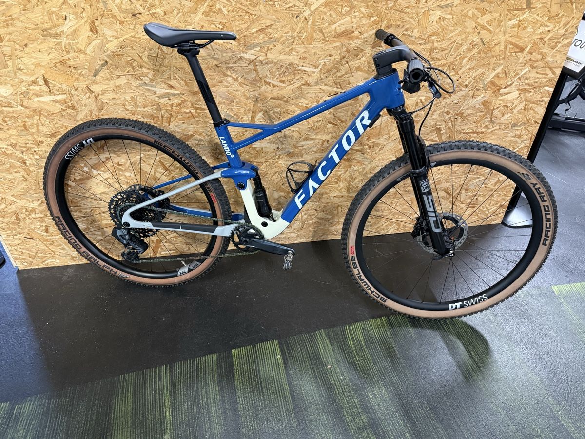 Factor Bikes Velos: Factor Lando, Fully, Grösse M – Neu (gemäss Beschreibung) aus Uster von Yobu