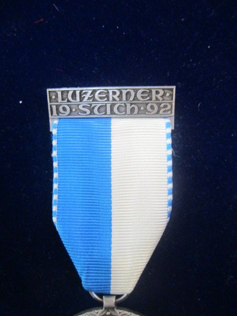 Medaglie: Luzerner Stich 1992 emailliertes Gemeindewappen Flühli – Nuovo (secondo la descrizione) da Luzern venduto da Horoskop1 2