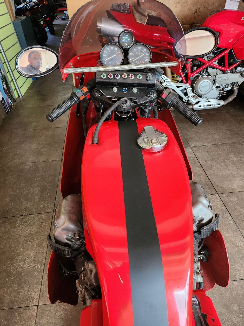 Moto Guzzi Strada: Guzzi le Mans2 – Usato da Lugano venduto da Bernardino04 2