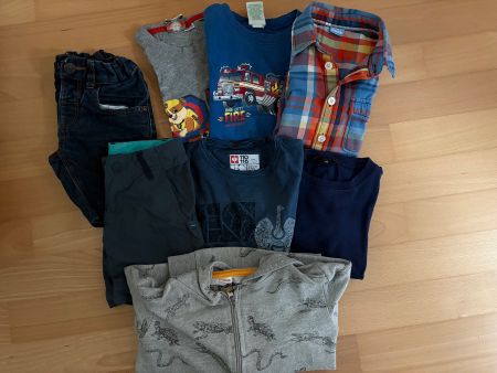 Kleiderpaket Grösse 110/116