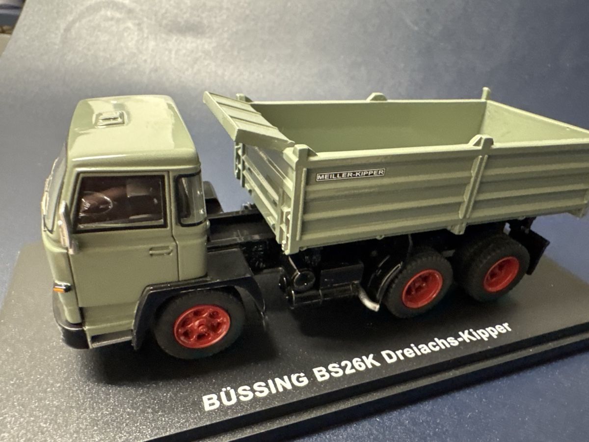 Modellini d'auto: Büssing BS26K Golden  Oldies 1:50 – Usato da Luzern venduto da aa43modelcars-Luzern