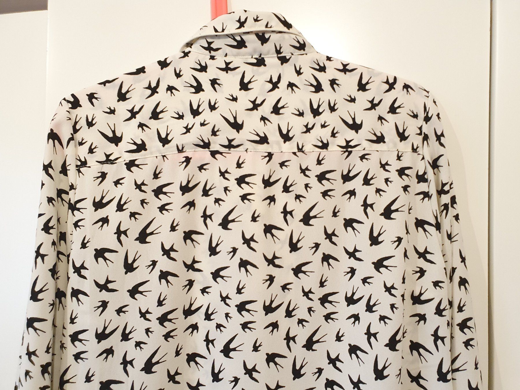 Only Camicette: Only Bluse langarm weiss mit Schwalben Gr. 38 – Nuovo (secondo la descrizione) da Heinrichswil venduto da sabi2809 6