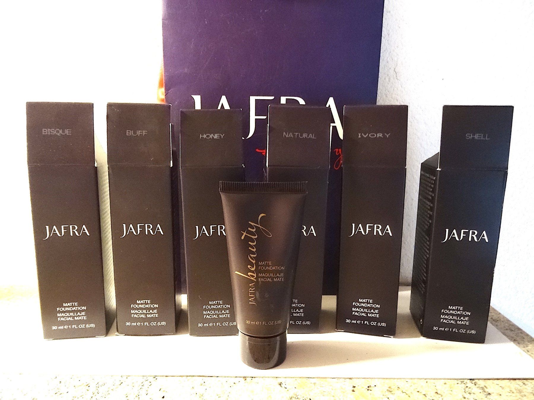 Make-up: JAFRA Make-up Mattierend Foundation Neu verschiedene Töne – Nuovo e nell'imballaggio originale da Dörflingen venduto da rudis-55 1