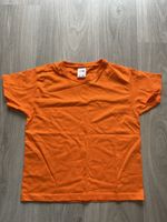 Orange T-Shirt, Fruit of the Loom, Grösse 116, Neu