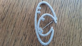 Elegante Swarovski Brosche , Silber Look, sehr guter Zustand