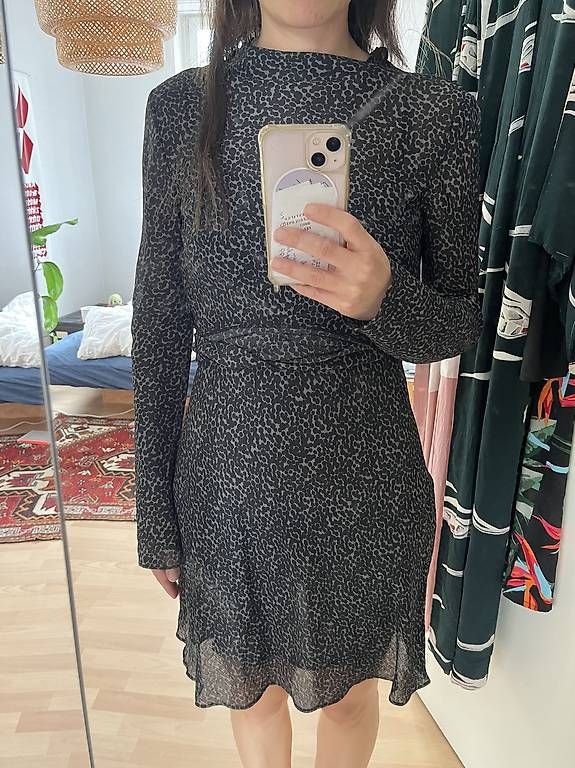 Kleider: &Other Stories-Kleid – Gebraucht aus Zürich von mar_adentro 1