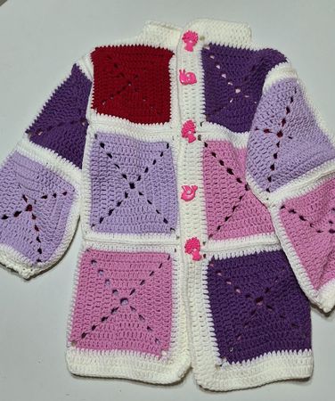 Moderne Häckeljacke Gr.104/110