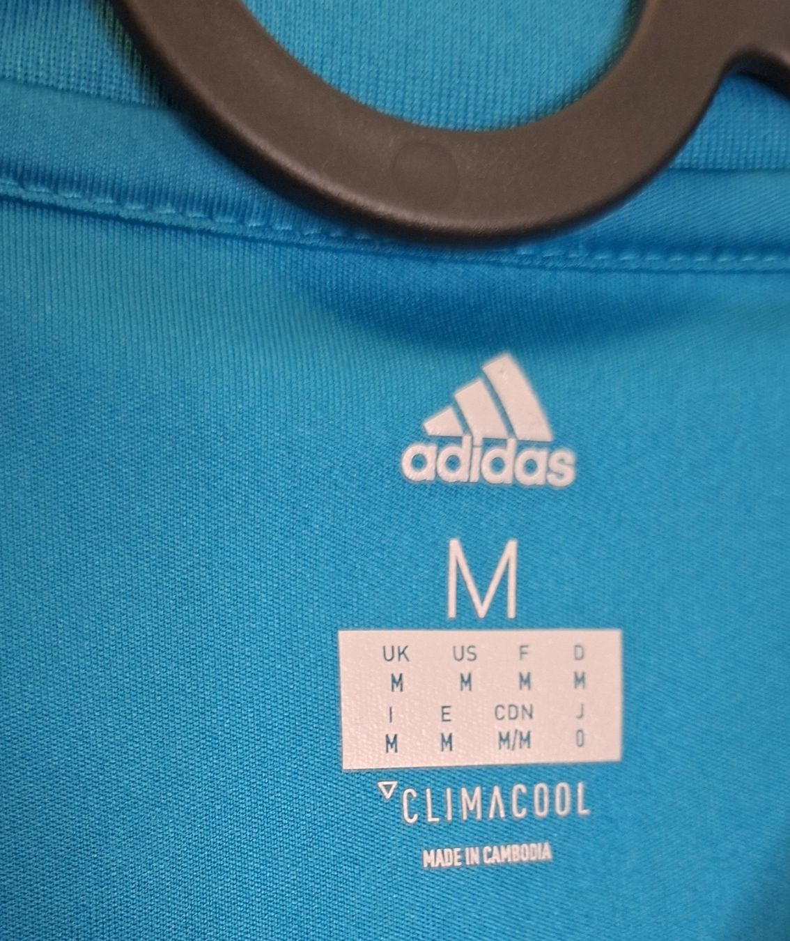 Real Madrid Leibchen & Hosen: RONALDO #7 Original Real Madrid 2017-18 Third Trikot – Gebraucht aus St-Léonard von SwissDealsJersey 8