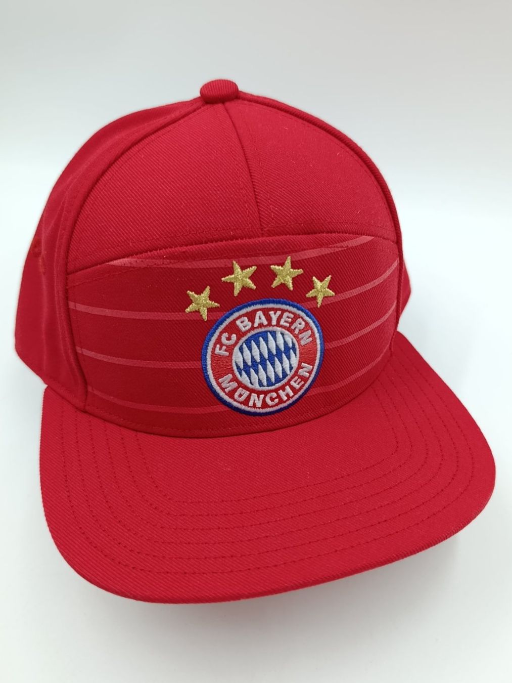 Adidas Hüte, Mützen & Caps: FC Bayern München Cap, 4 Sterne Adidas – Gebraucht aus Wil SG von Donaldus