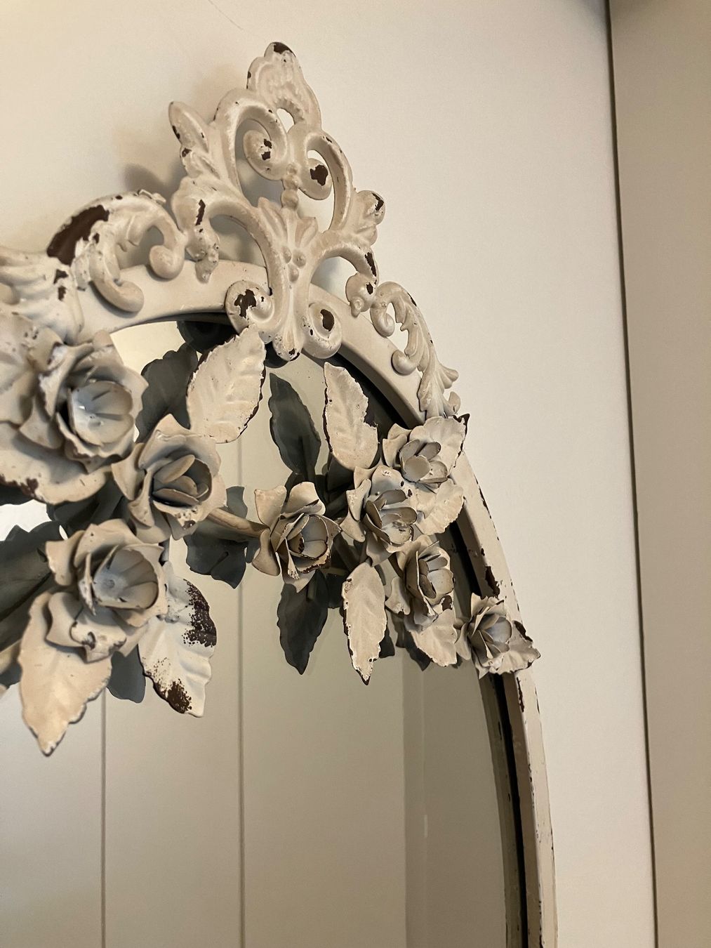 Specchi: Shabby Chic Wandspiegel – Usato da Rüti ZH venduto da LifeLove 2