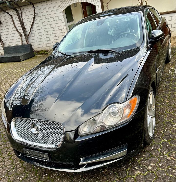 Wunderschne Jaguar Xf 30 Diesel Ebenbild