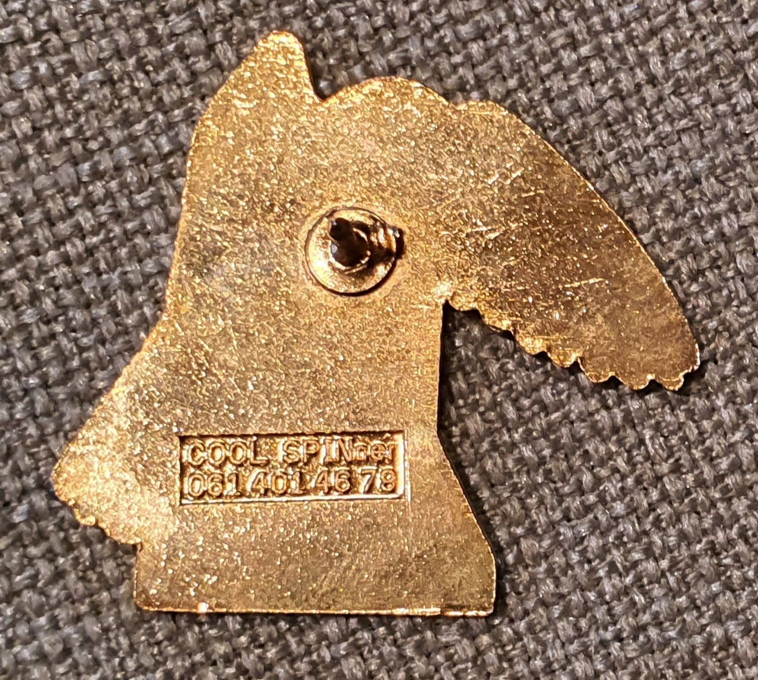 Plaketten & Abzeichen: M449 - Goldiger Pin MOB PO Burg – Gebraucht aus Reinach BL von Boston-Verkauf 1