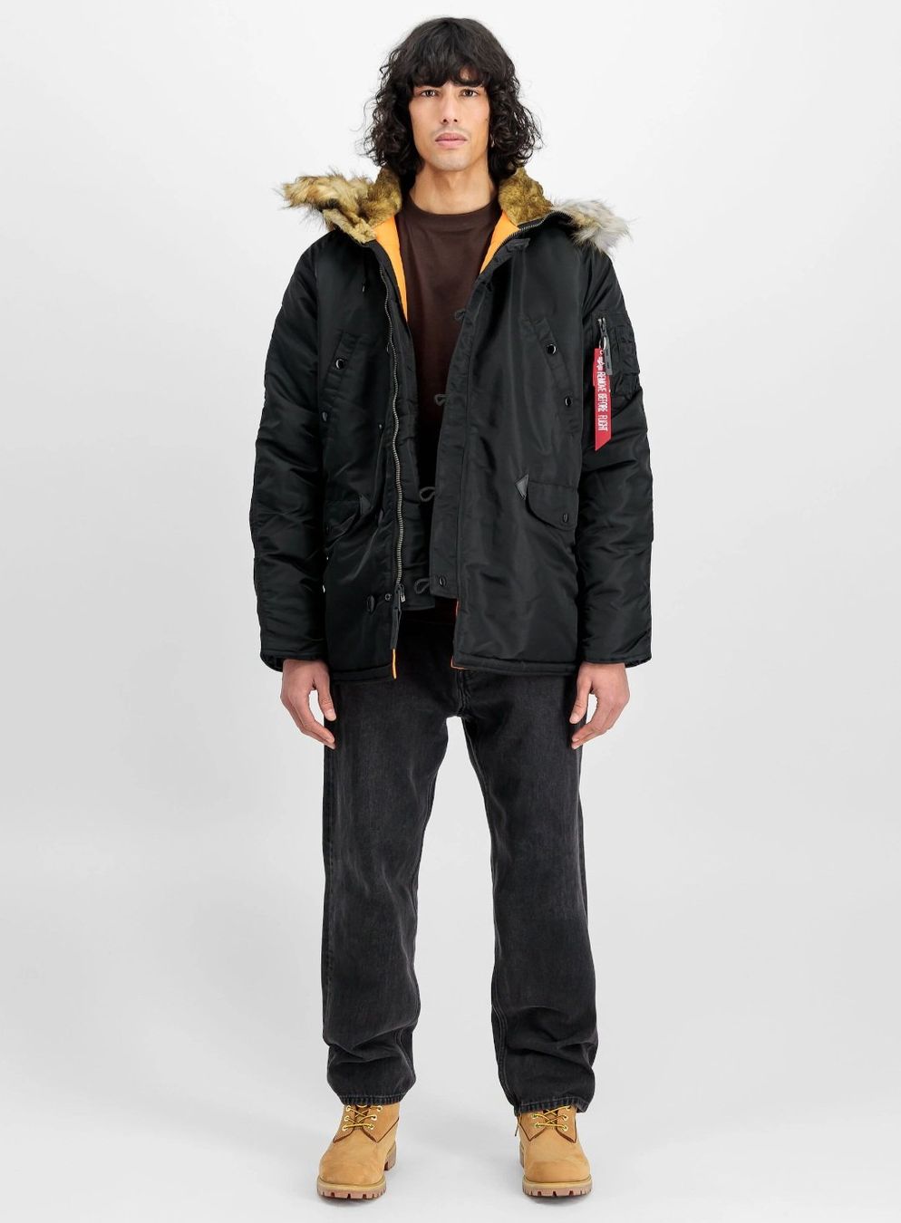 Alpha Industries Giacche: Alpha Industries Winter Jacke Parka Schwarz Gr. M – Nuovo e nell'imballaggio originale da Langenthal venduto da SecondChanceShop 3