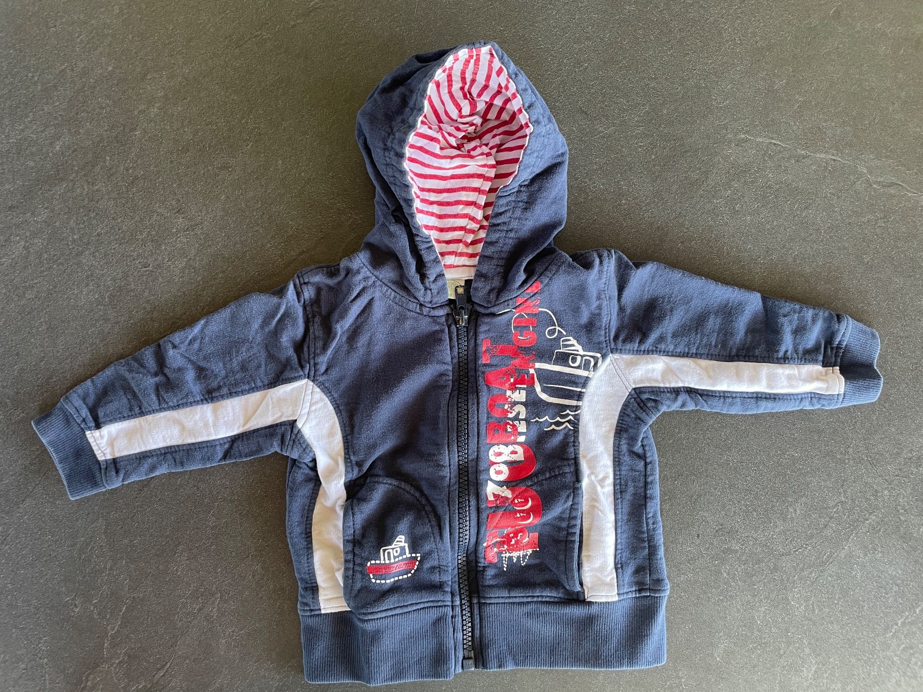 Pullover & Sweatshirts: Pullover Grösse 68 – Gebraucht aus Embrach von Smart0