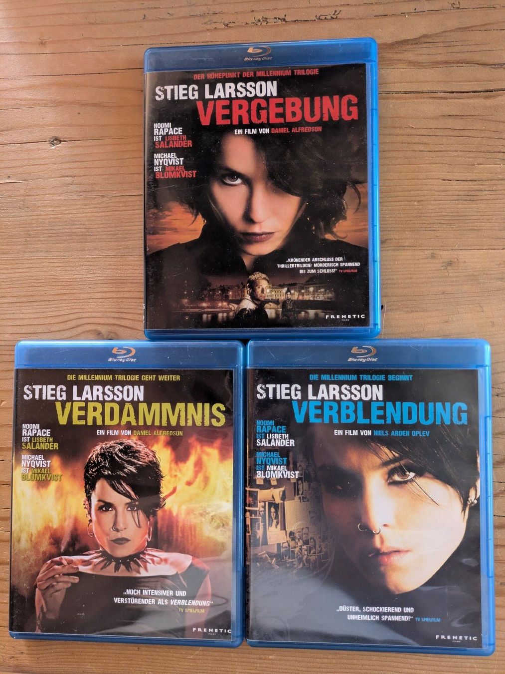 Tutti i DVDs: Stieg Larsson Millenium Trilogie (3er Blu-ray Set) – Usato da Männedorf venduto da Pacer19