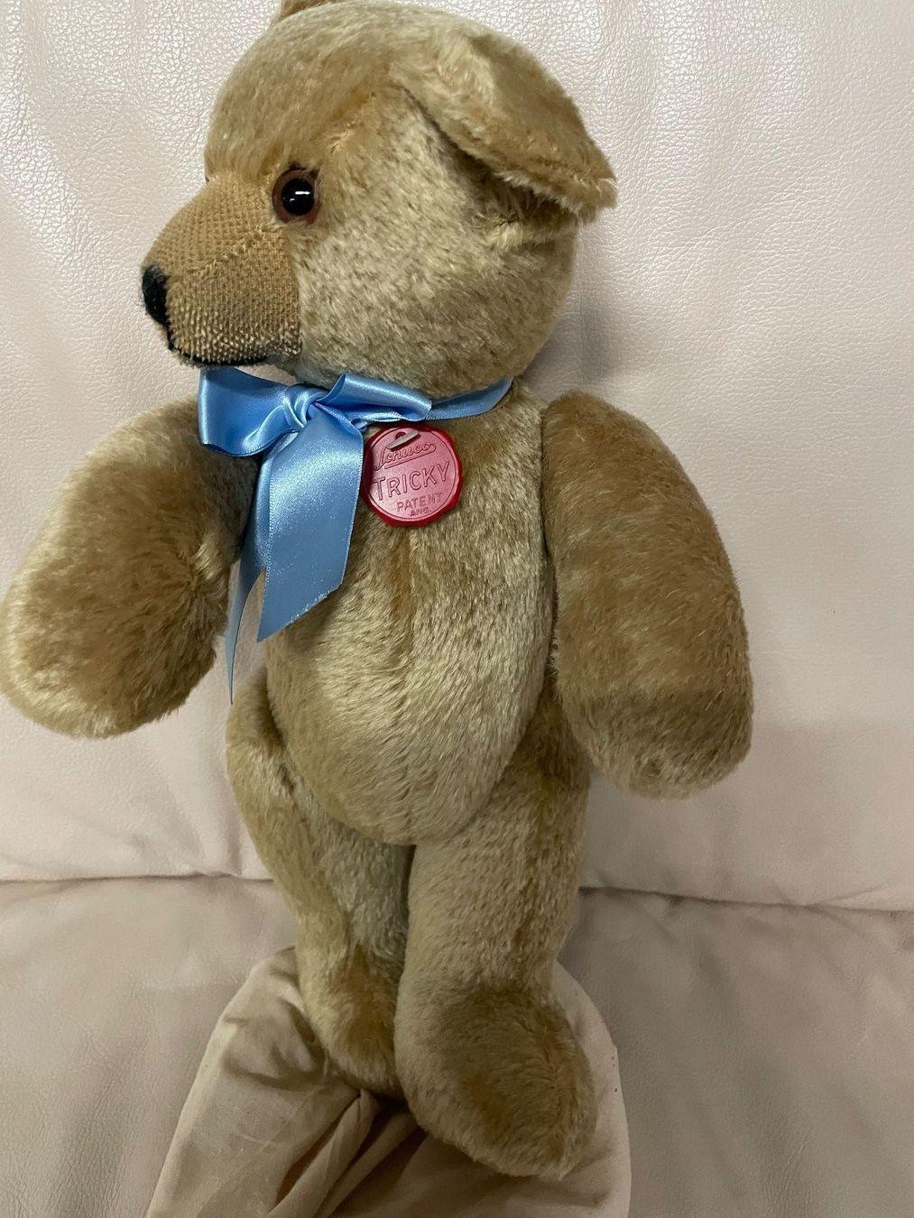 Schuco Giocattoli: Teddy Bär Schuco Tricky 38cm MIT STIMME  Neu – Nuovo e nell'imballaggio originale da Wohlen AG venduto da NincoA-Z 2