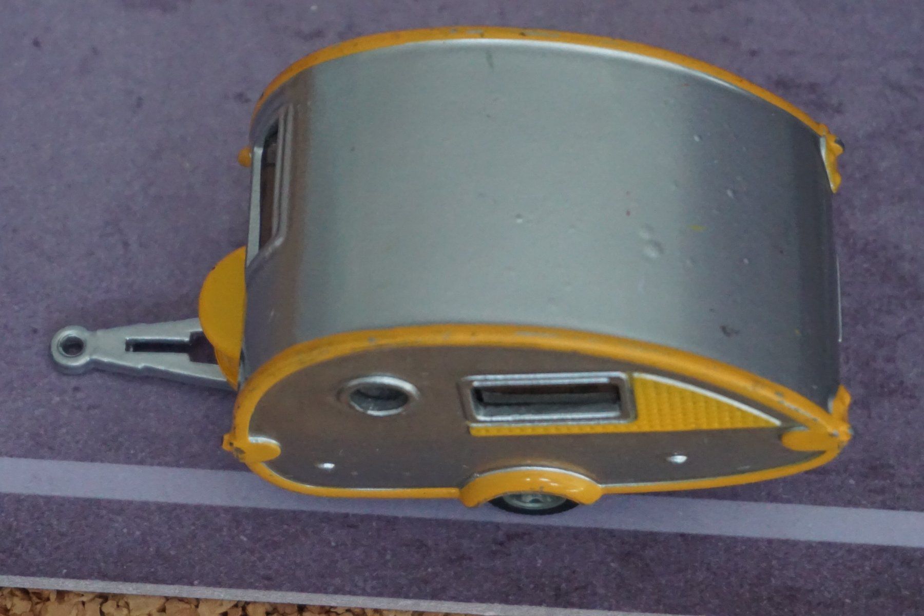 Siku Modellini d'auto: Siku Wohnwagen KULT COOL !!!!!!!!!!!!!!!!! – Usato da Reiden venduto da Doppeldecker69 5