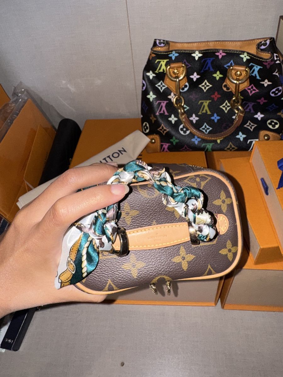 Louis Vuitton Taschen für Damen: Louis Vuitton nice nano y2022 microchip  – Gebraucht aus Widnau von Pukpan_99 3