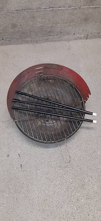 Griglie: Barbecue bbq  – Usato da Plan-les-Ouates venduto da Flo101 1