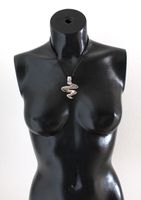 Neu, Kette