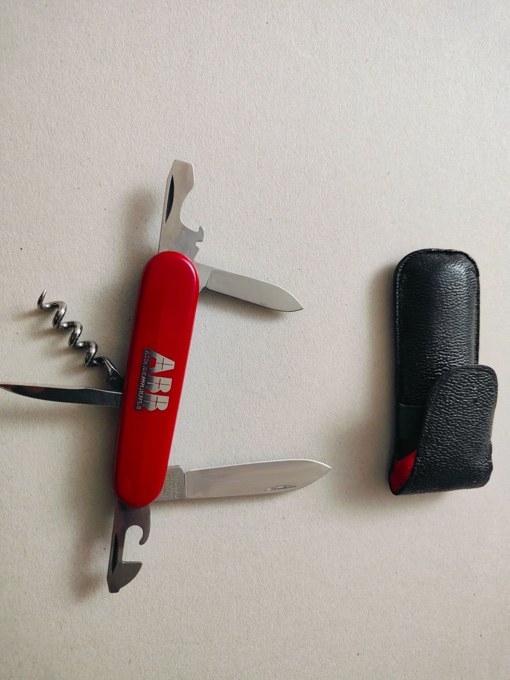 Victorinox Coltelli tascabile: Victorinox Sackmesser – Usato da Olten venduto da Mezopotamya 1
