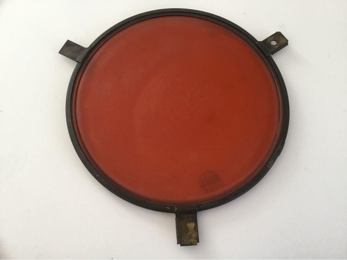 Lampen: Alter oranger Theater Farbfilter aus Glas / 23,5 cm – Gebraucht aus Kreuzlingen von Schuggerman 1