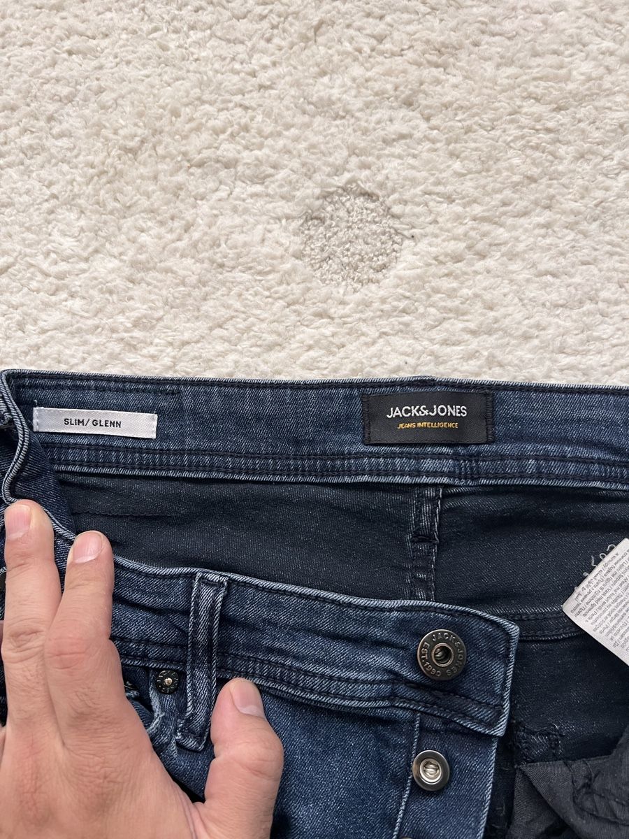 Jack & Jones Jeans: Jack & Jones Herren Jeans, Grösse 32/30 – Usato da Zollikofen venduto da FFD. 1
