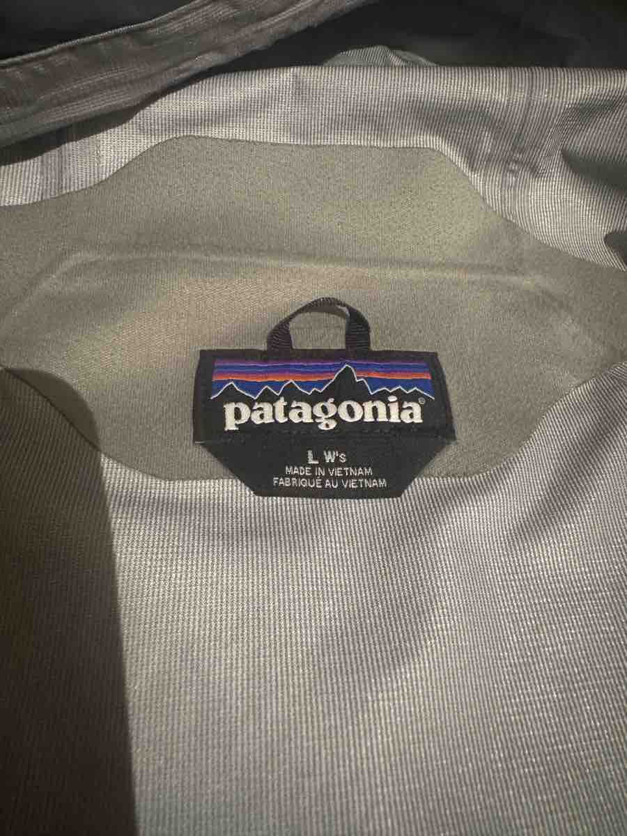 Patagonia Jacken: Patagonia Jacke – Gebraucht aus Wintersingen von aventure_10 1