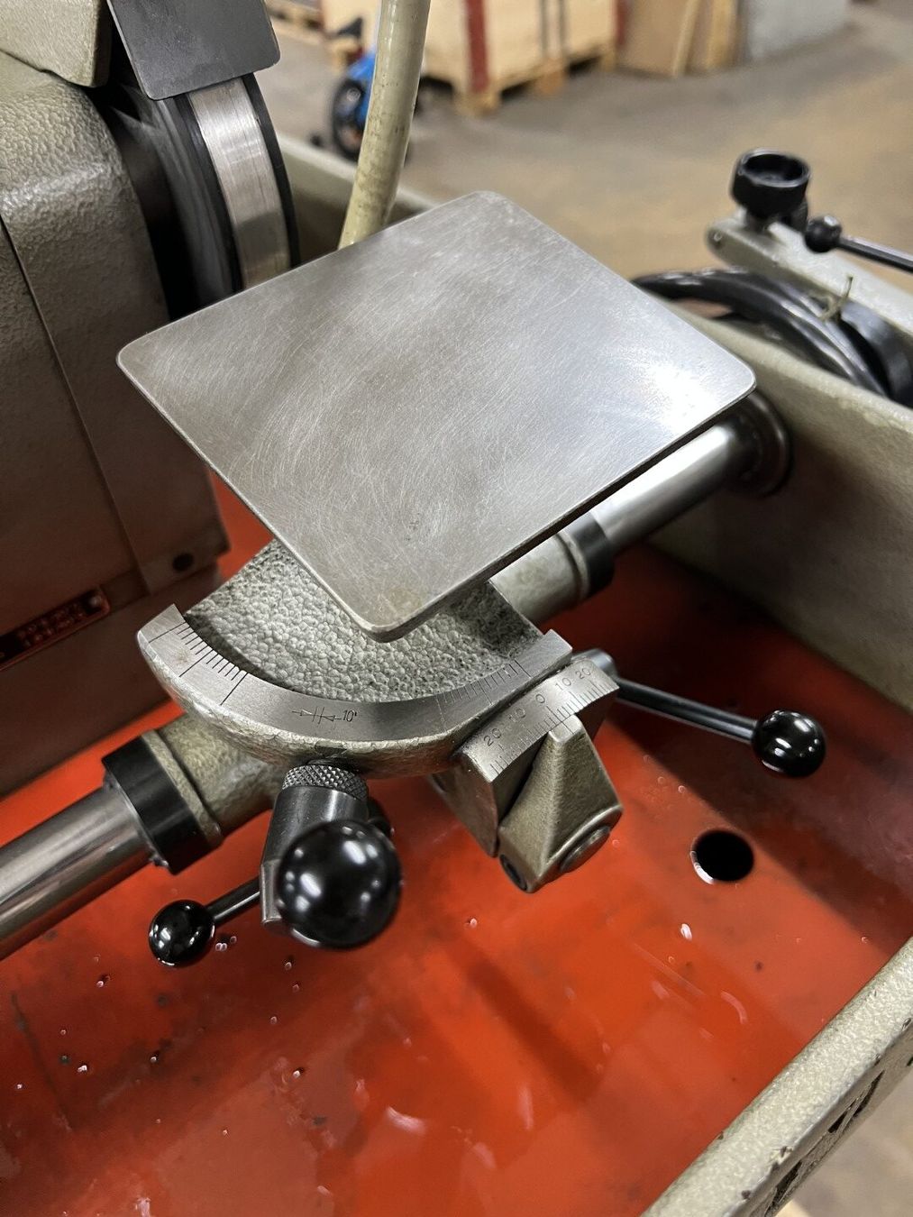 Altro per industria metallurgica: Schleifmaschine Agathon Minor – Usato da Zuchwil venduto da dragosmd-maschinen 3