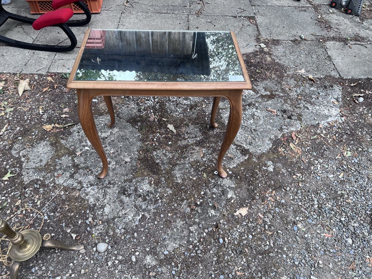 Tables: Antiker Tisch (25) – D'occasion à Glattfelden par maa_qcj8