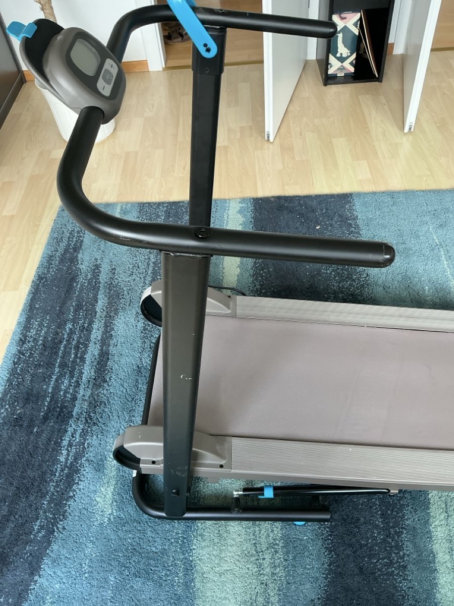 Macchine per carico, silaggio e trasporto: Tapis de course Domyos W100 bon état – Usato da Cormondrèche venduto da lol_b9md 3