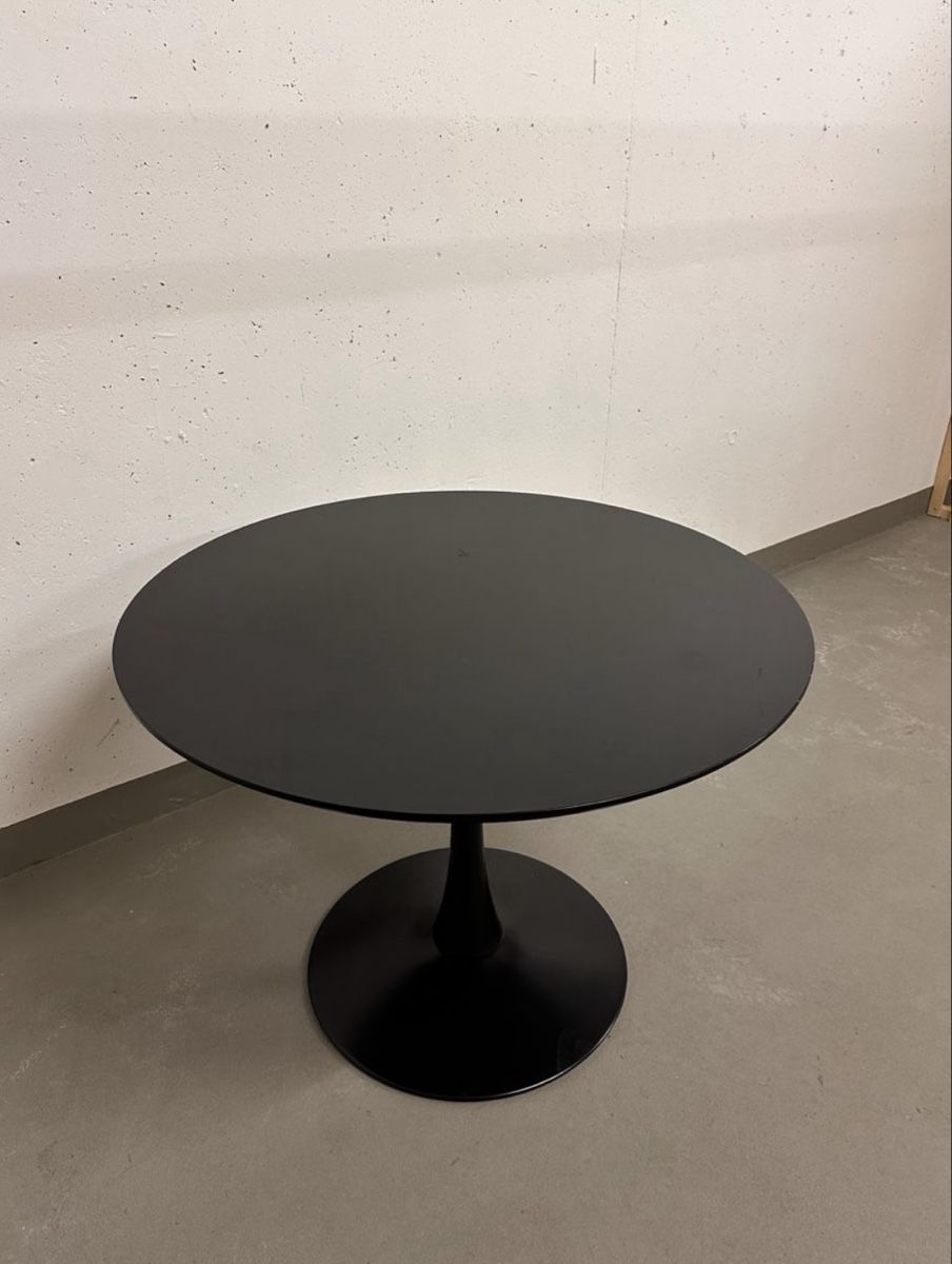 Tische: Tisch – Gebraucht aus Zürich von luc_8wll 1