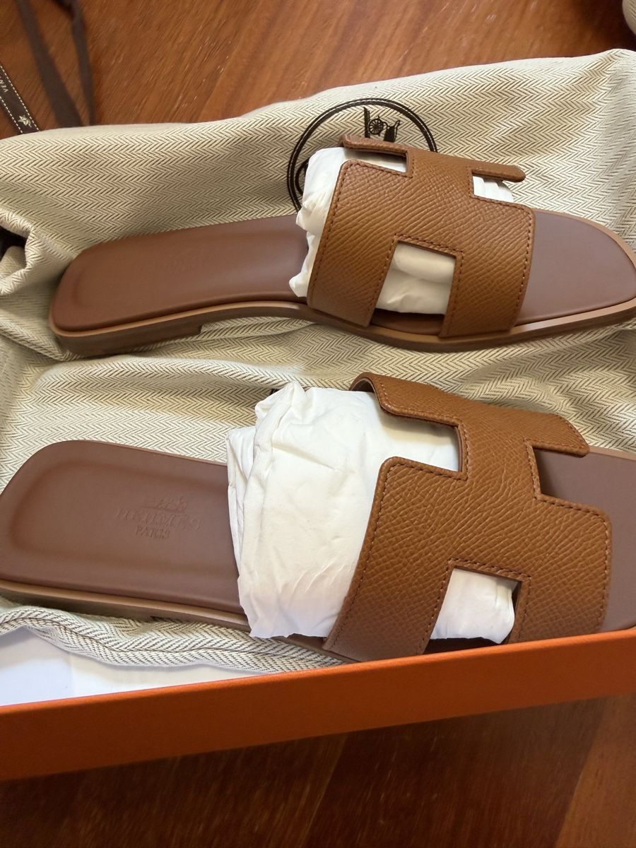 Hermès Scarpe da donna: Oran sandals 37 neu – Nuovo e nell'imballaggio originale da Kilchberg ZH venduto da cruella 1
