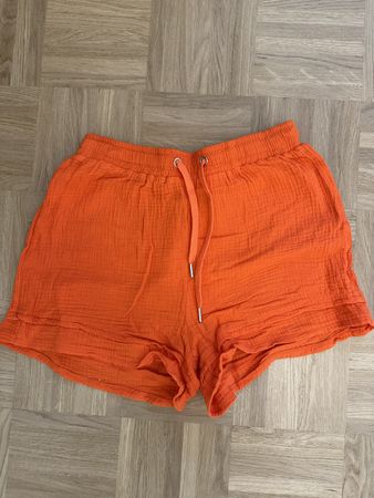 Stoffshorts / Hotpants Neon Orange Grösse 36