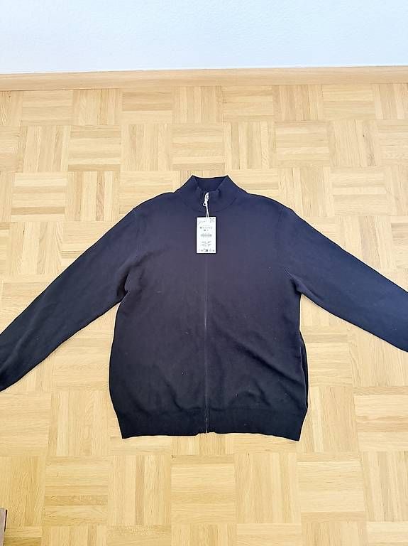 Giacche: Zara Strickjacke Dunkelblau – Usato da Basel venduto da alu_l9s8