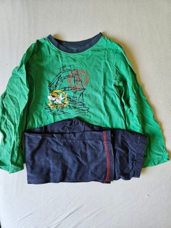 Langarm Pyjama Gr. 98/104 zum austragen