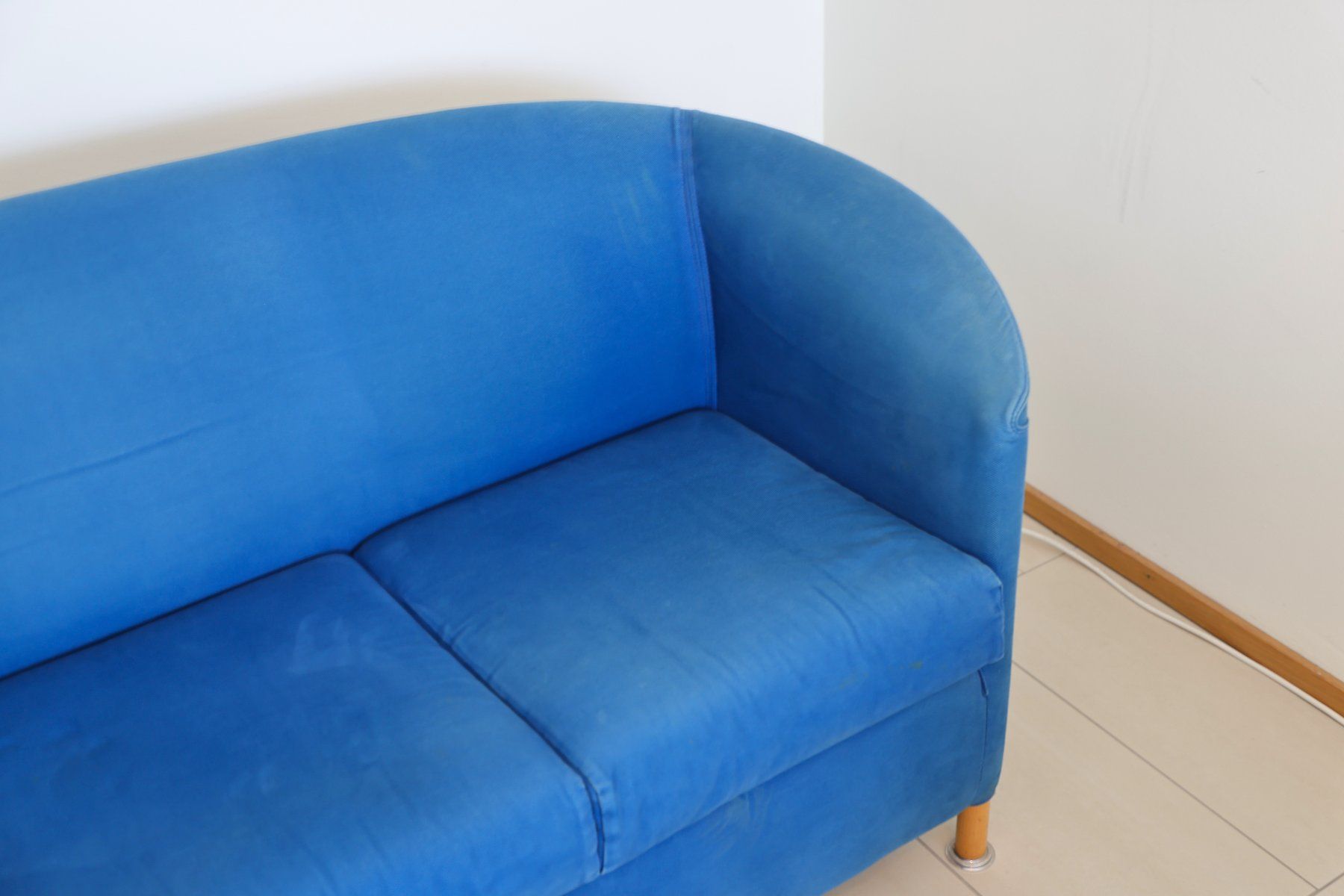 Wittmann Divani: Blaues Designer Sofa Aura von Wittmann – Usato da Zürich venduto da hbm 4
