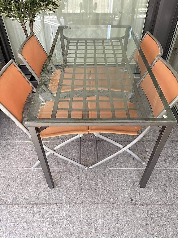 Set di tavolo e panche: Balkon-/Gartenlounge Set mit Glastisch & 6 Stühlen – Usato da Stäfa venduto da den_5qnz 2
