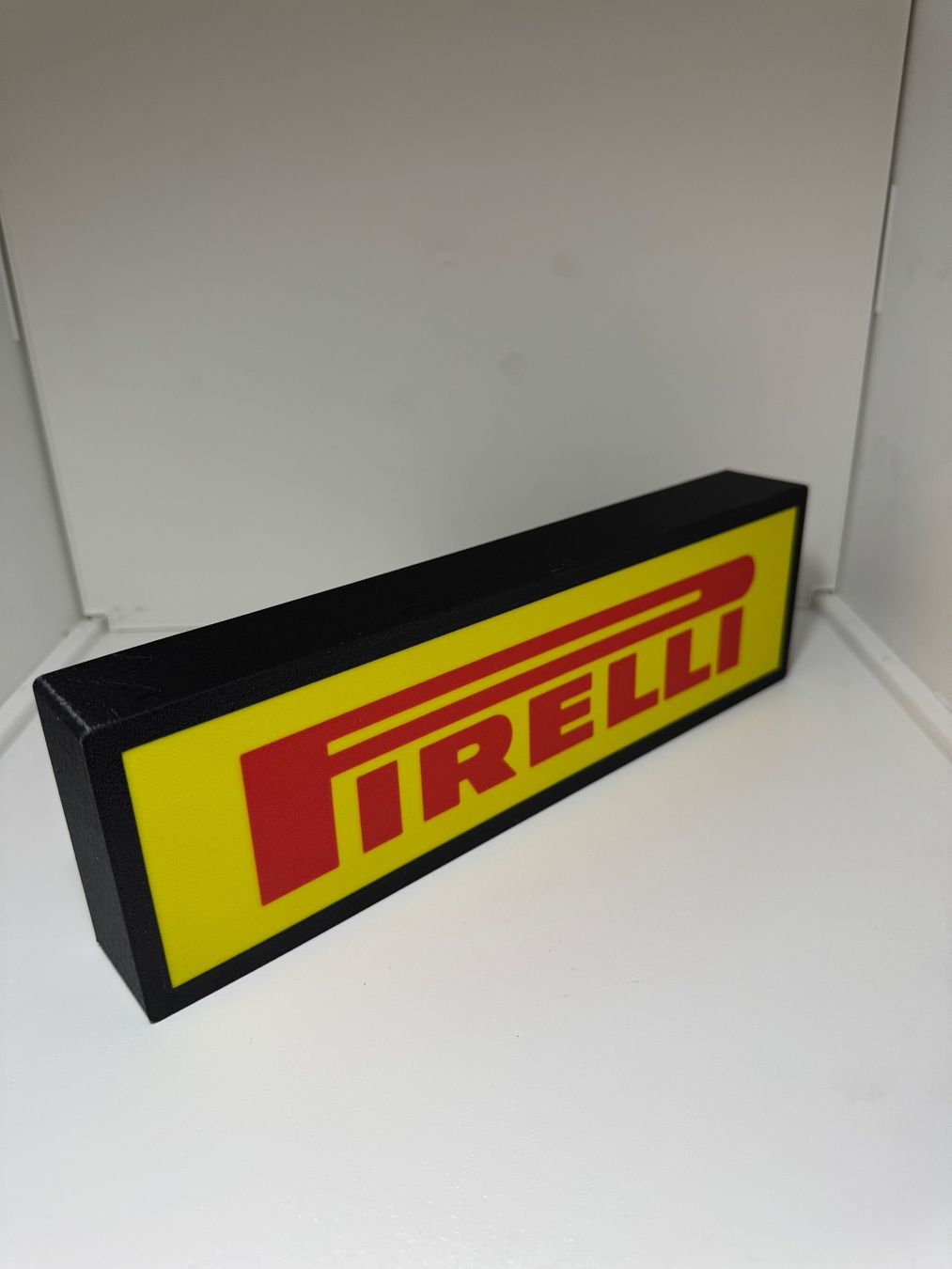 Lampade: Lightbox lumière led PIRELLI – Nuovo (secondo la descrizione) da Vicques venduto da PAMB3D 2