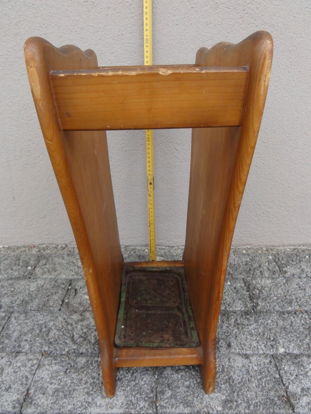 Altri mobili per ufficio: Regenschirmständer aus Holz, Vintage – Usato da Wohlen AG venduto da Flusslauf 5
