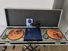 DJ Equipment mit Cases und Zubehör