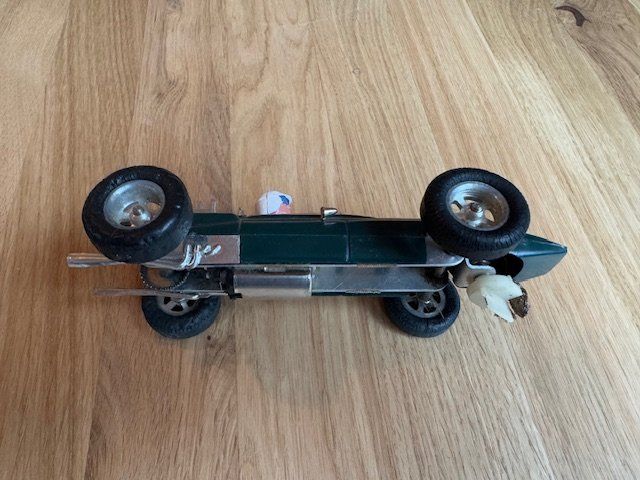 Piste: Kitty Ferrari Slotcar – Usato da Mühlethal venduto da Pmoby 3