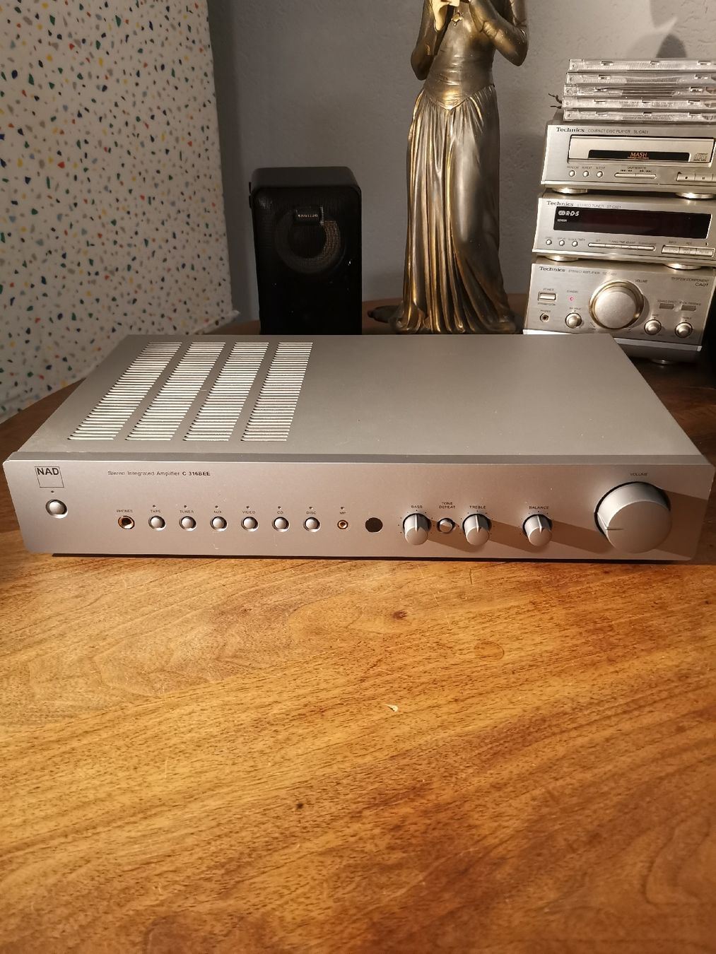 Nad Amplificateurs: NAD C316bee gris en parfait état – D'occasion à La neuveville par Madmax1979